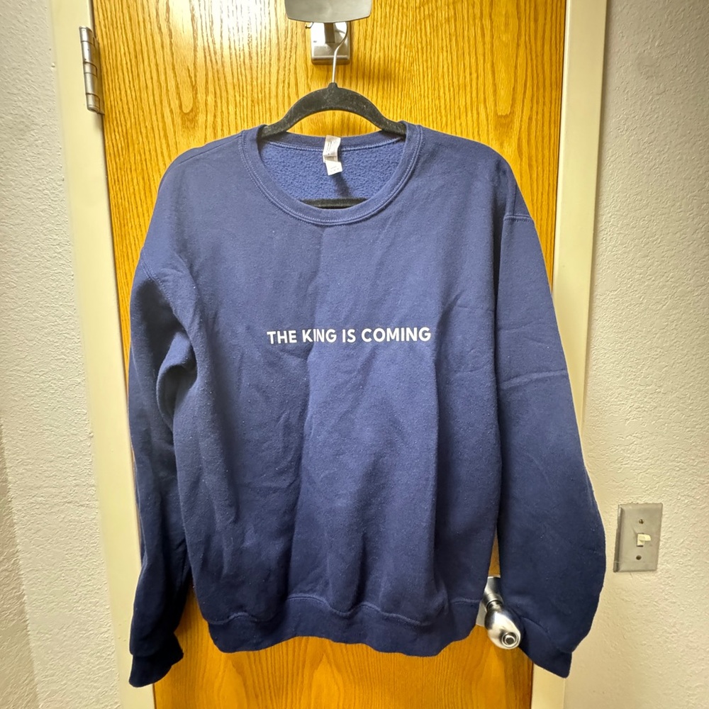Navy Crew Neck - "The King is Coming"